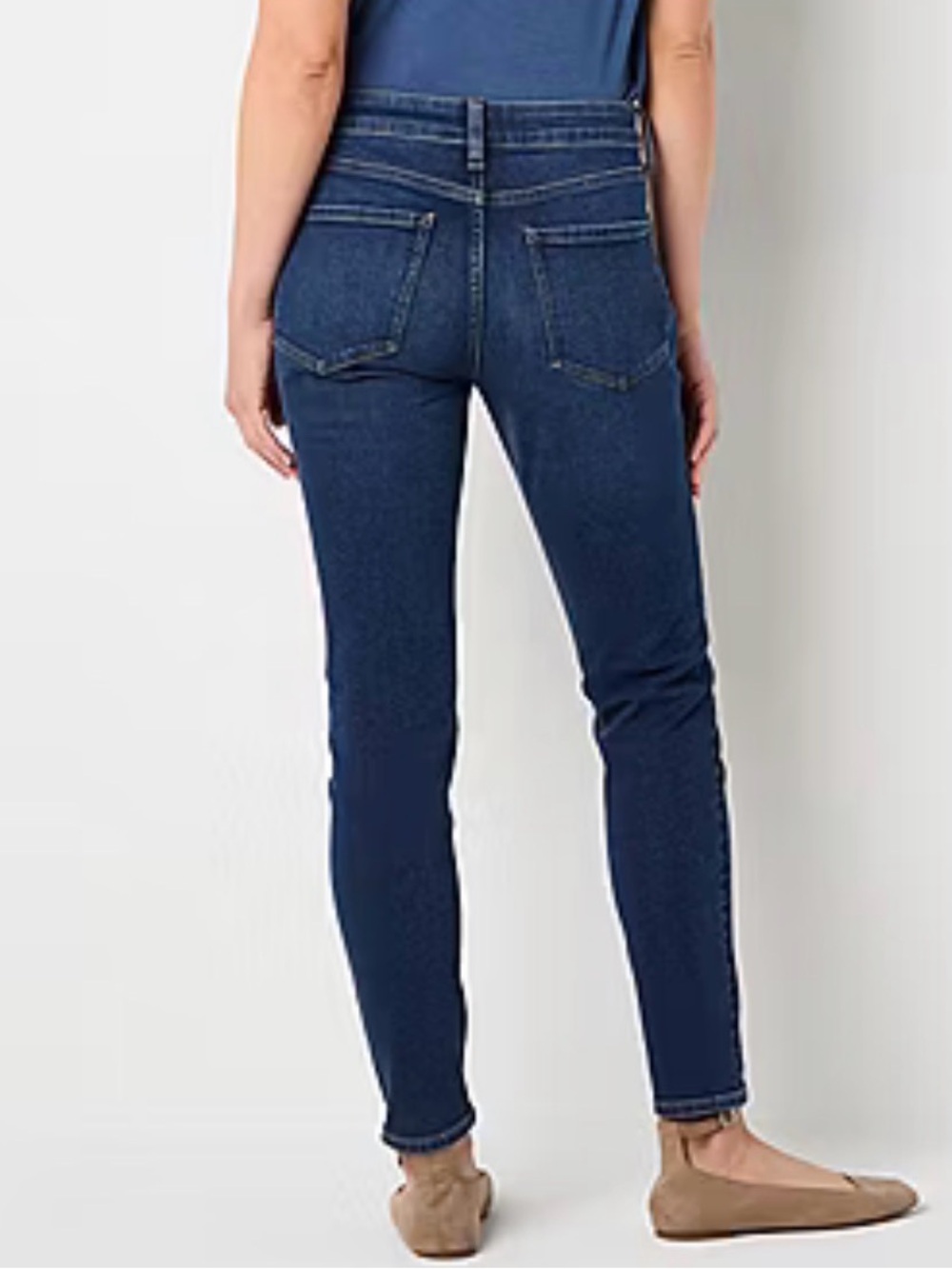 A.N.A. Size 10 Skinny Dark Wash 5 Pocket Jeans in EUC - Picture 2 of 3